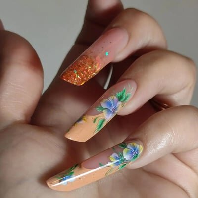 unghie lunghe micropittura